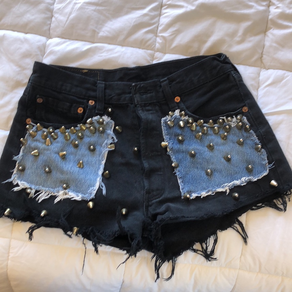 501 Levi black denim shorts with studs